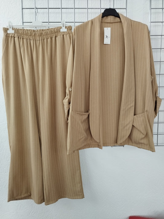 Nadelstreifenjacke onesize 46-52, verschiedene Farben