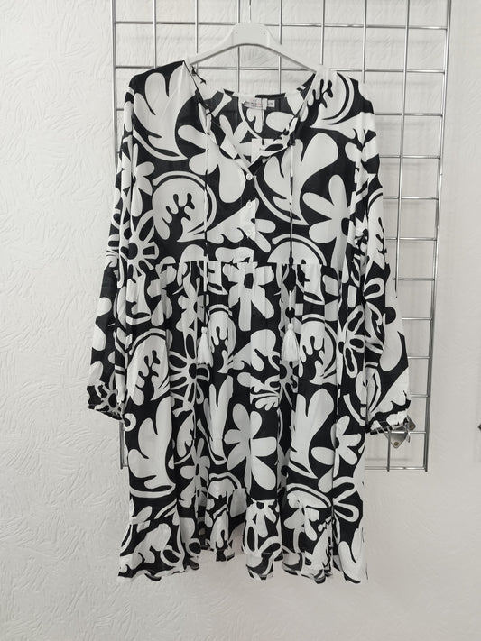 Kleid von Zwillingsherz Gr.L/XL