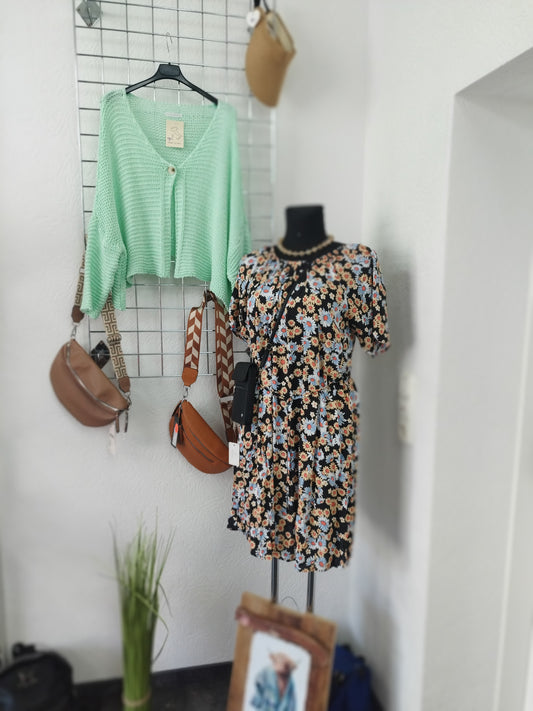 Kleid onesize 36-40, verschiedene Farben